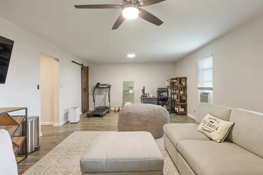 905 Aberdeen Court Columbia TN 38401