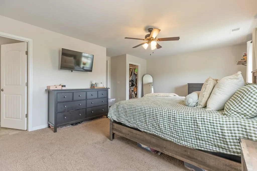 905 Aberdeen Court Columbia TN 38401