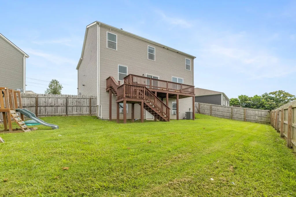 905 Aberdeen Court Columbia TN 38401