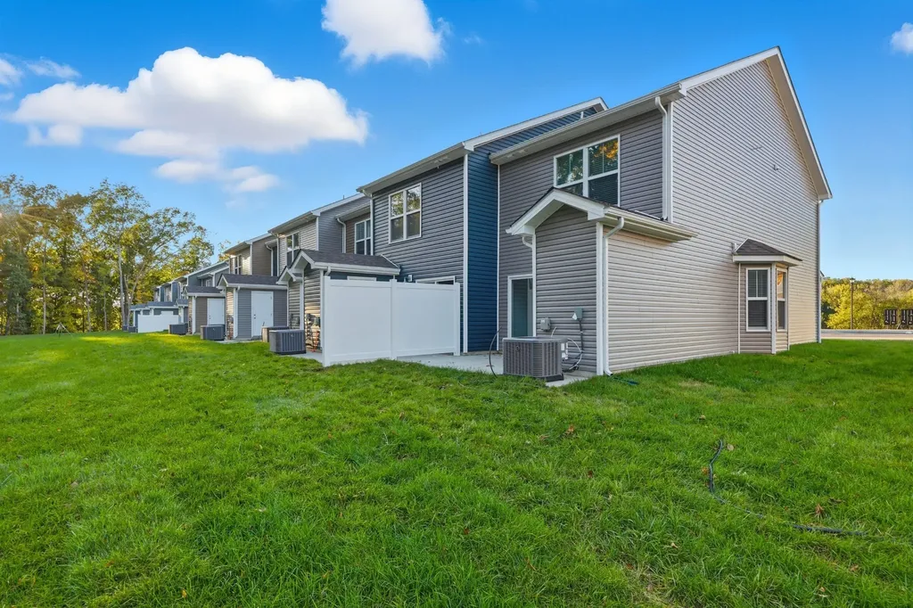 137 Quarry Point Drive Clarksville TN 37043