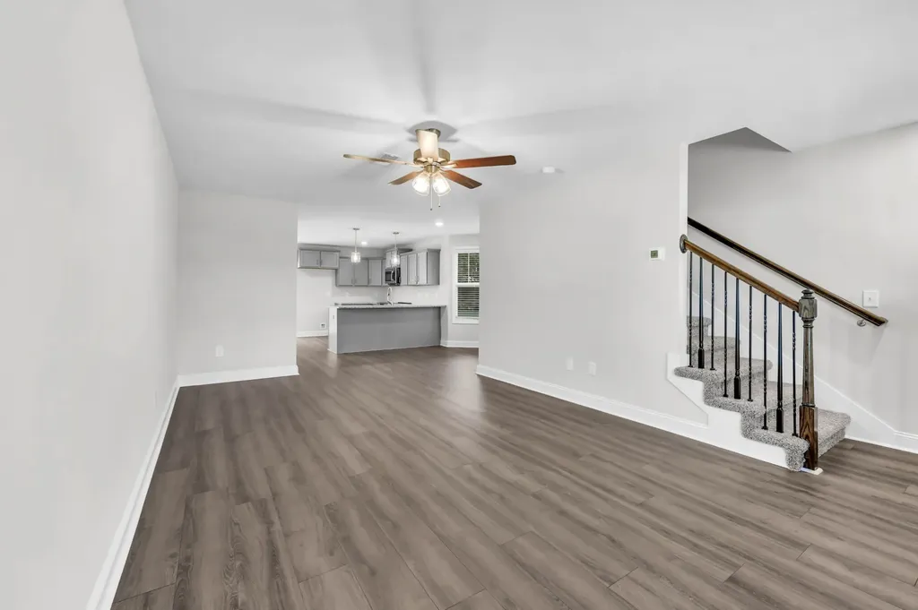 137 Quarry Point Drive Clarksville TN 37043