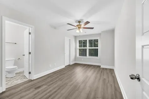 137 Quarry Point Drive Clarksville TN 37043