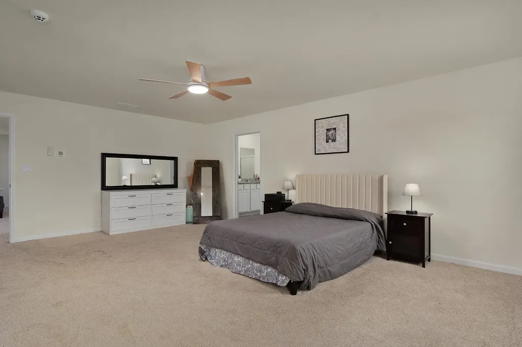 8592 Raspberry Way Ooltewah TN 37363