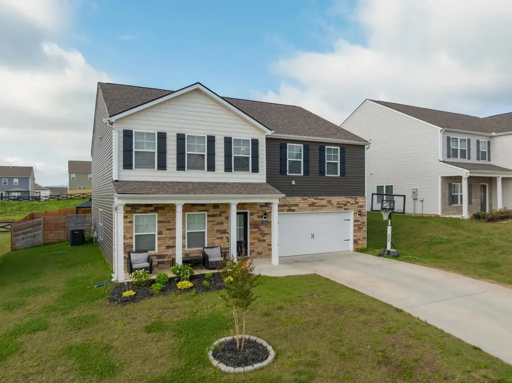 8592 Raspberry Way Ooltewah TN 37363