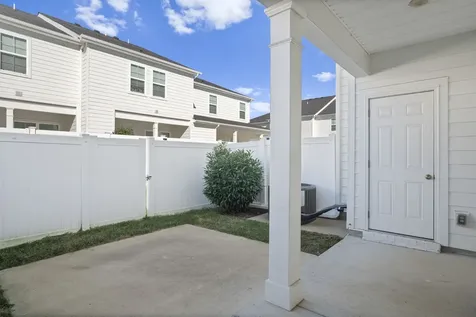 4316 Doral Drive Murfreesboro TN 37127