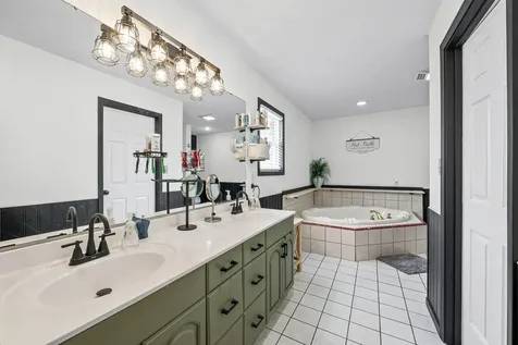 126 Flowers Road Crofton KY 42217