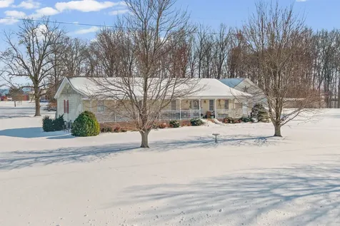 126 Flowers Road Crofton KY 42217