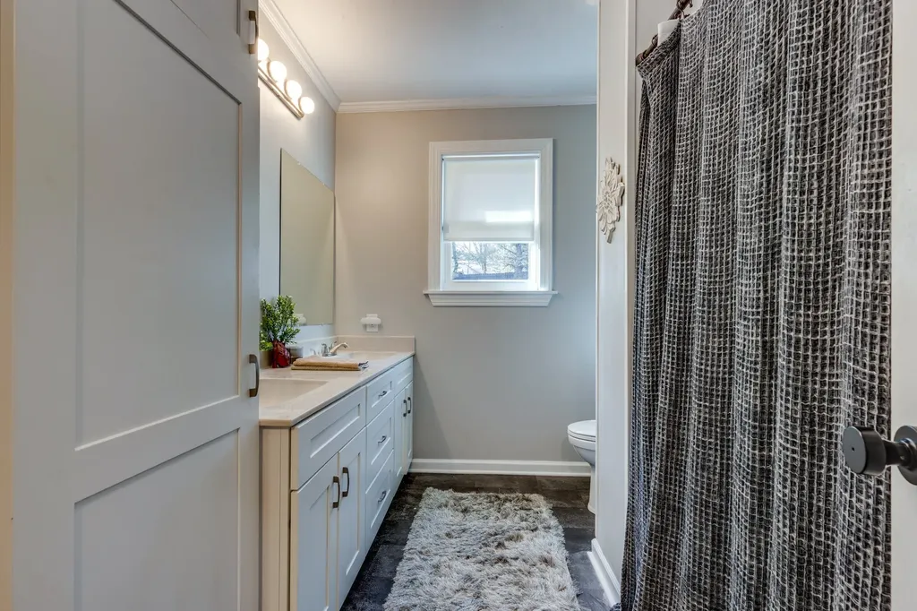 1514 Galloway Street Columbia TN 38401