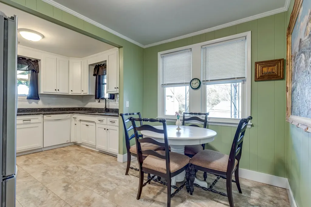 1514 Galloway Street Columbia TN 38401