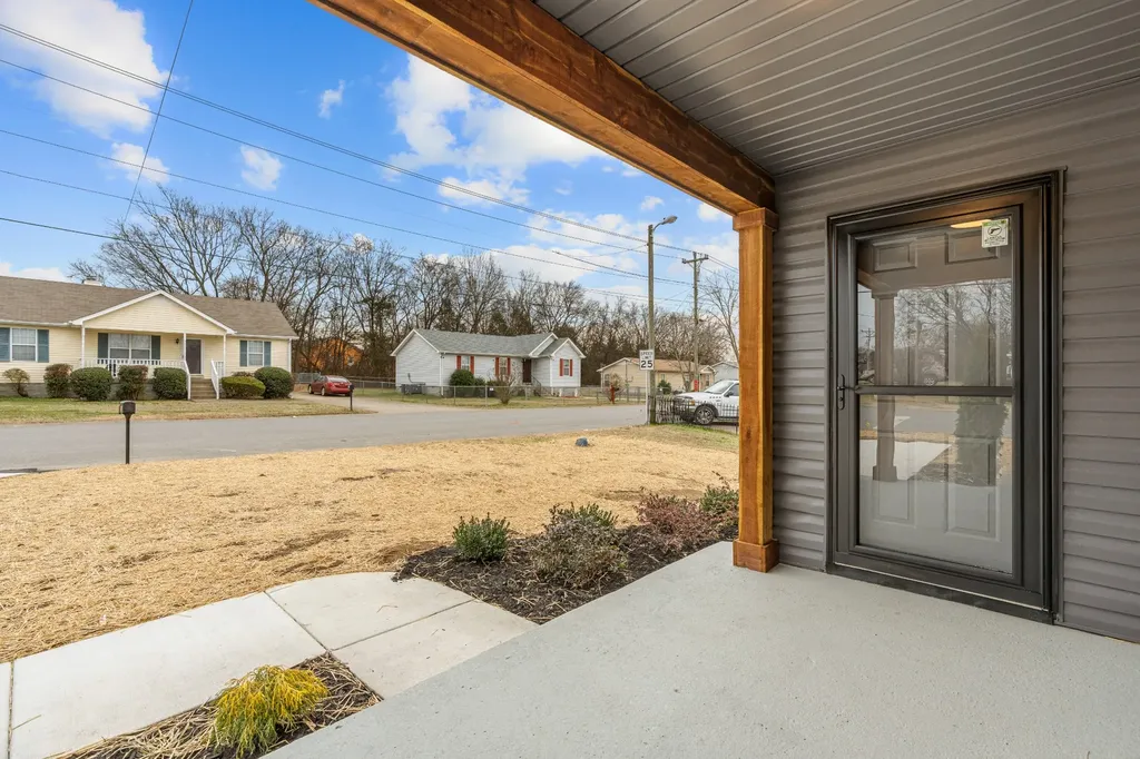 3341 Moorewood Drive Nashville TN 37207