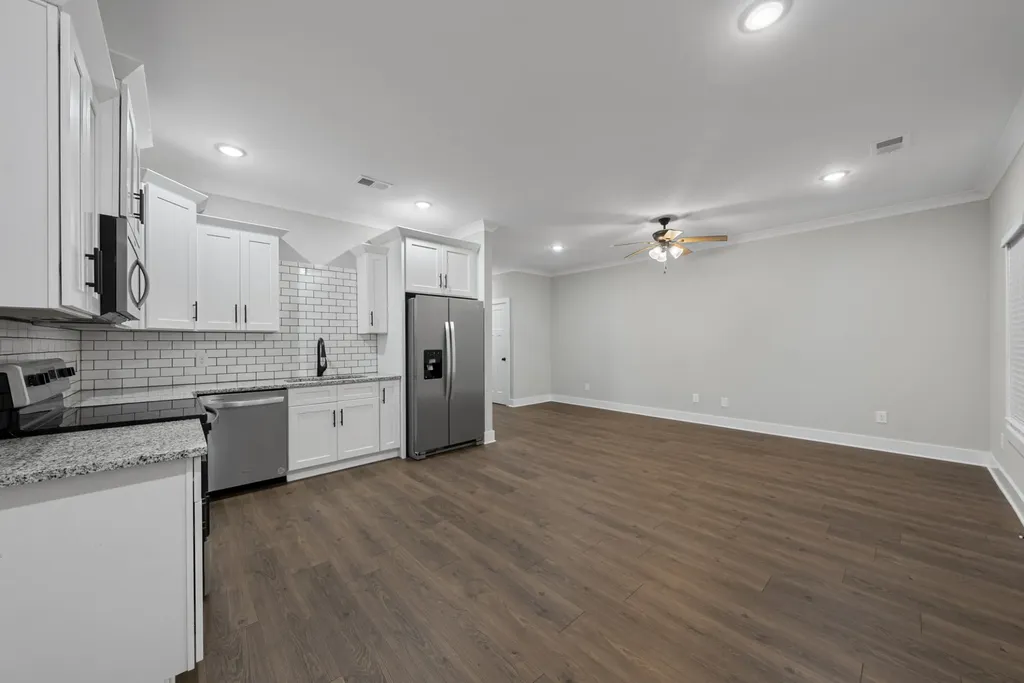 2624 S Main Street Springfield TN 37172