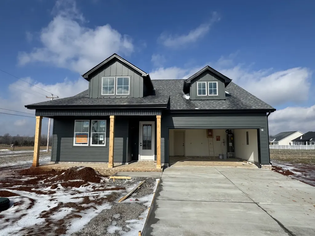 3416 Stonehorn Drive Bell Buckle TN 37020