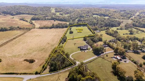 2865 Mccanless Road Nolensville TN 37135