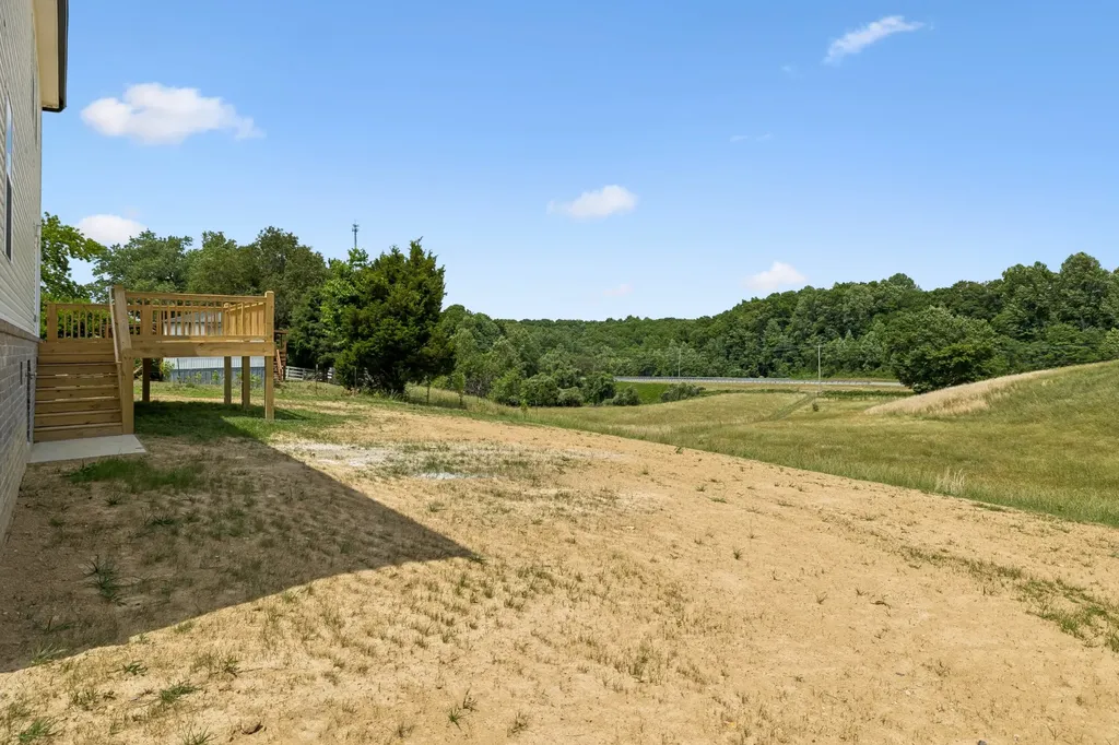 2010 Old Snow Hill Road Dowelltown TN 37059