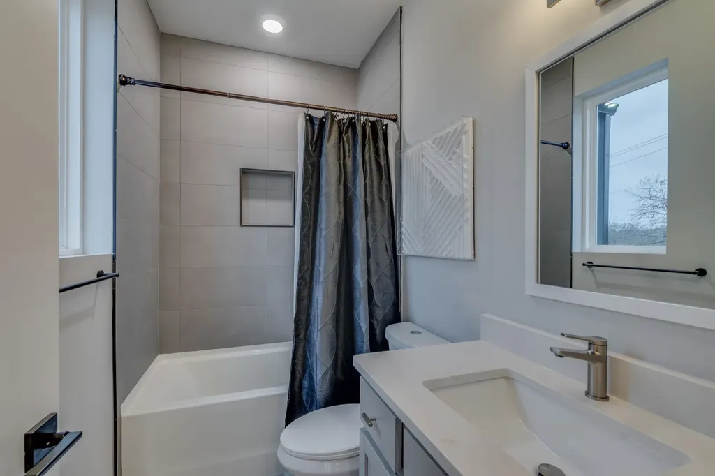 2246 Whites Creek Pike Nashville TN 37207