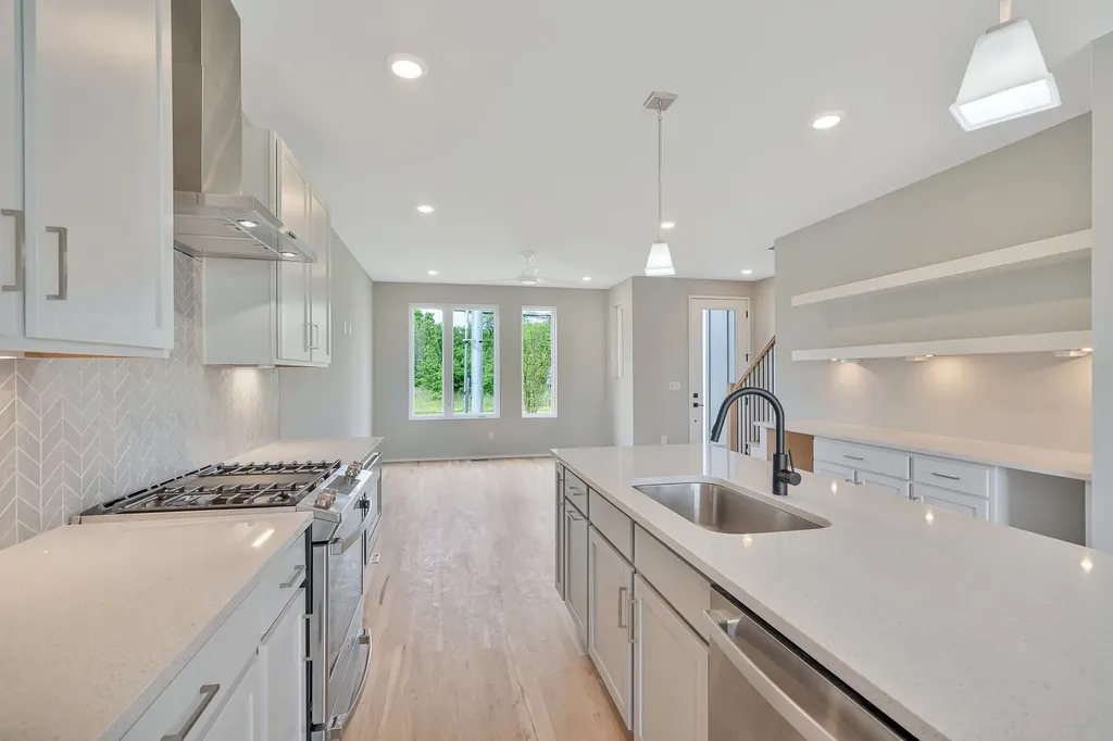 2236 Whites Creek Pike Nashville TN 37207