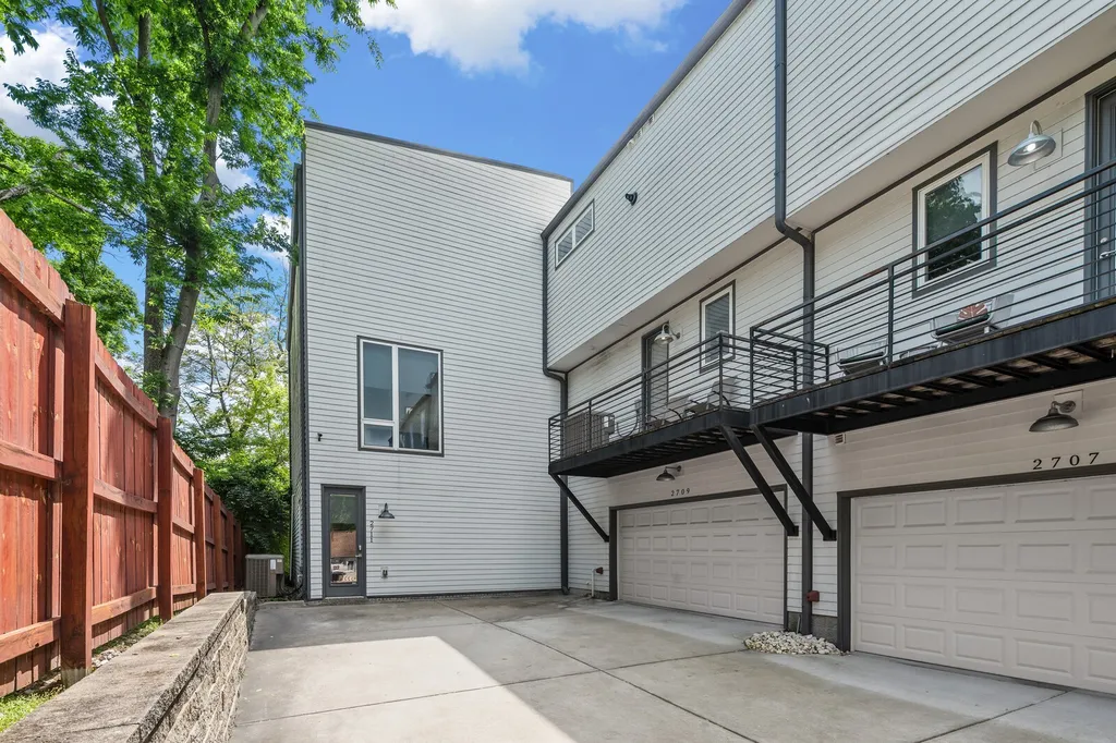 2709 Biloxi Avenue Nashville TN 37204