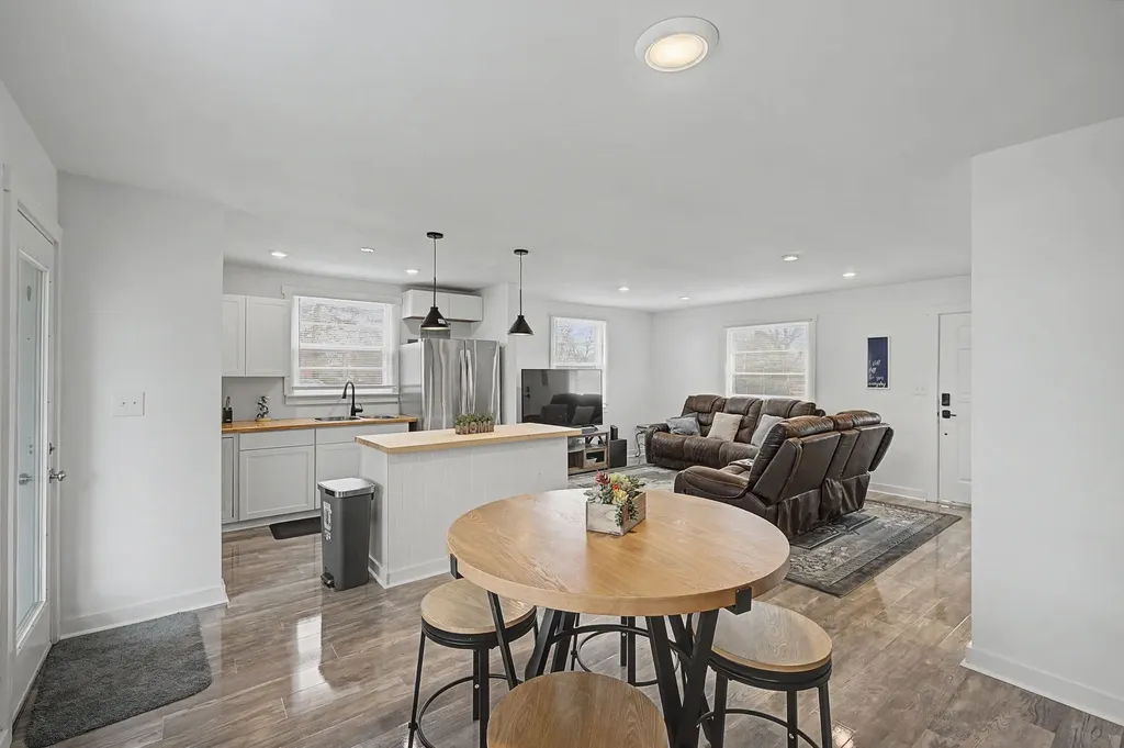 5017 Madeline Drive Nashville TN 37211