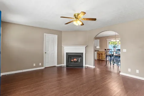 125 Sycamore Drive White House TN 37188