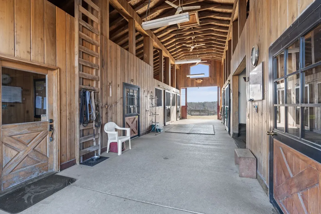 722 Hemlock Lane Spencer TN 38585