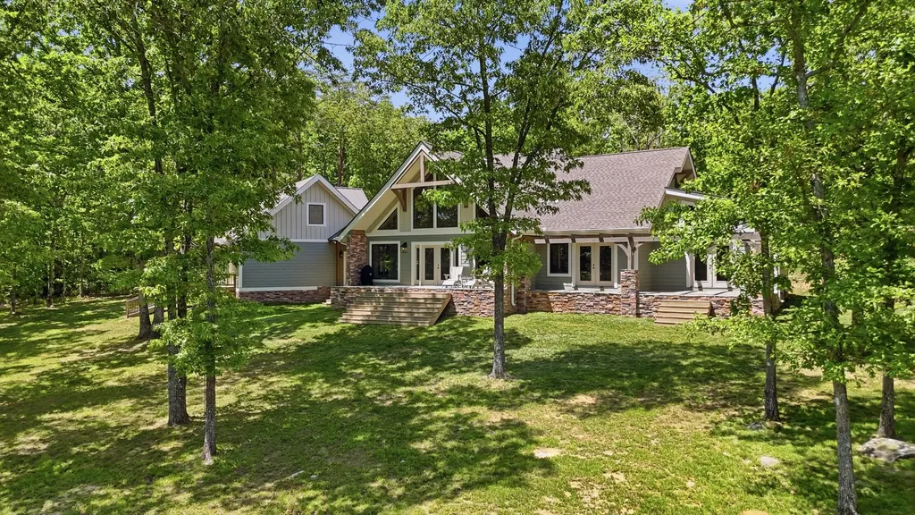 722 Hemlock Lane Spencer TN 38585