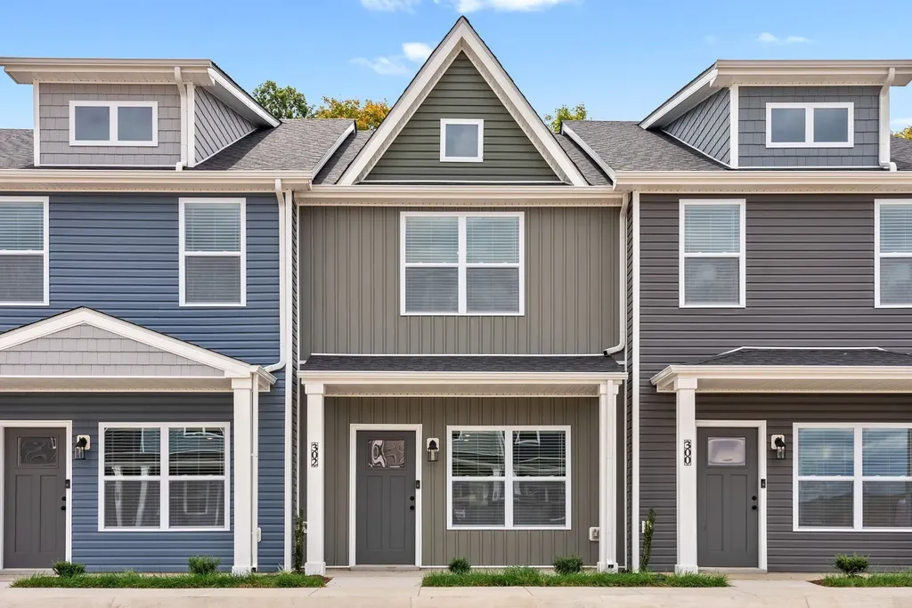 325 Front Ridge Circle Clarksville TN 37040