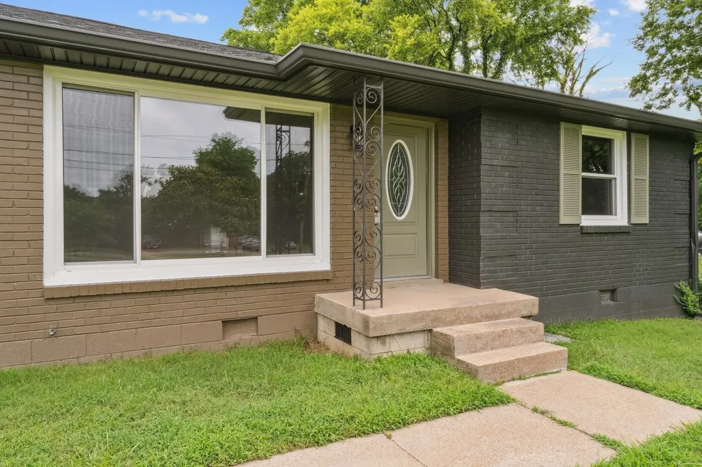 801 Lemont Drive Nashville TN 37216