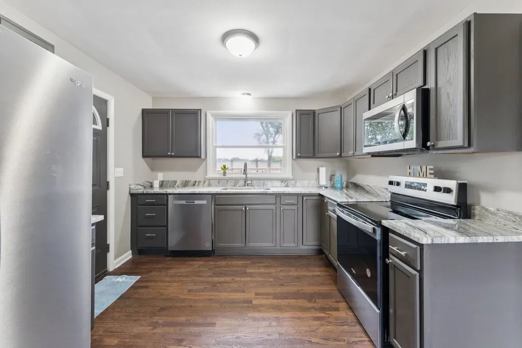 801 Lemont Drive Nashville TN 37216