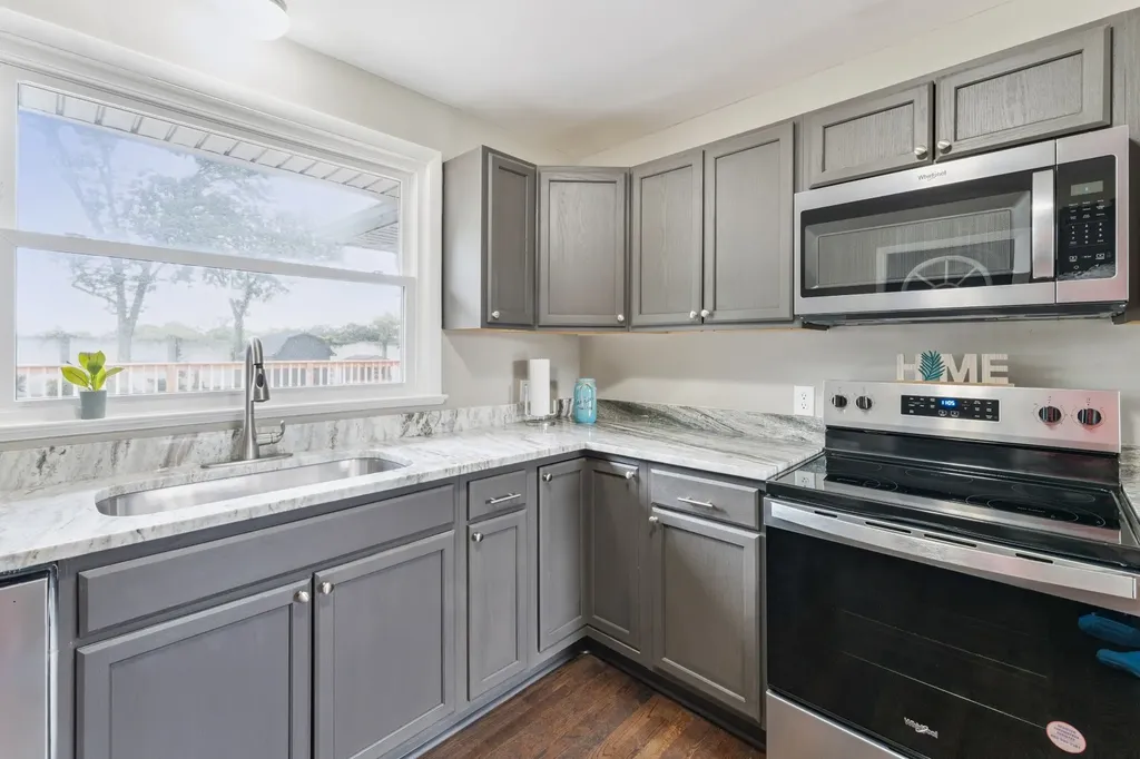 801 Lemont Drive Nashville TN 37216