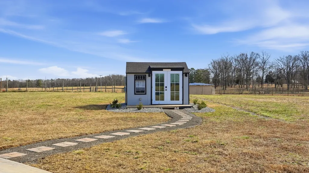 353 Oak Plains Road Clarksville TN 37043