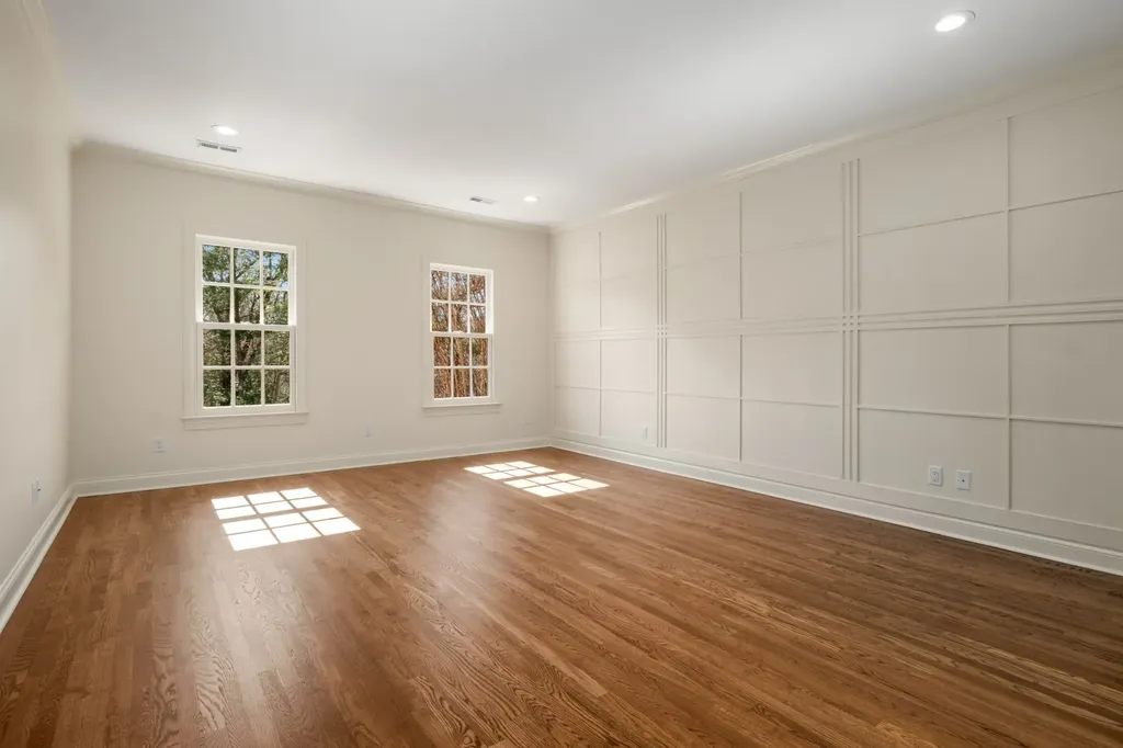 53 Whitworth Boulevard Nashville TN 37205