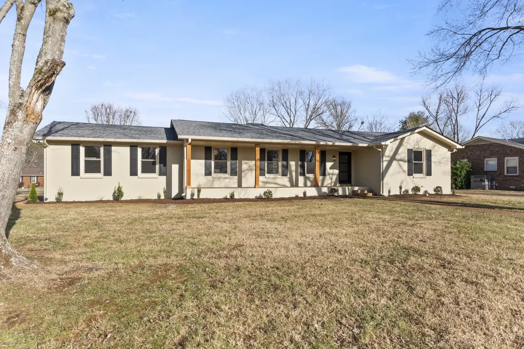 2242 Surrey Drive Murfreesboro TN 37129