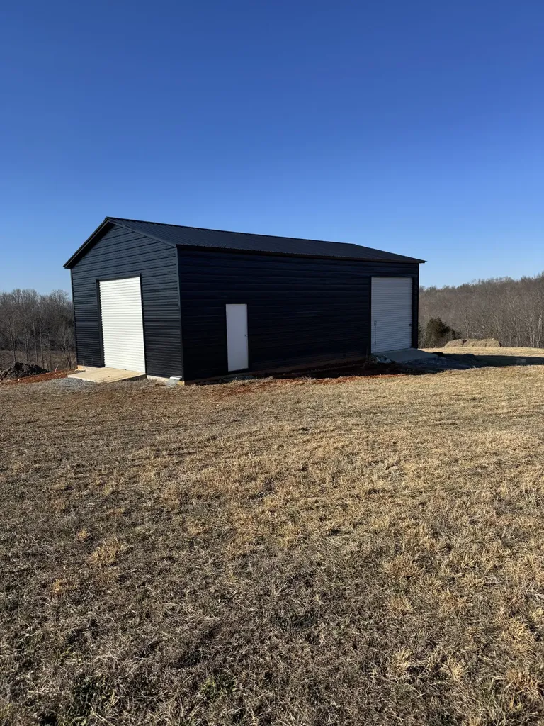 1968 Lafayette Road Red Boiling Springs TN 37150