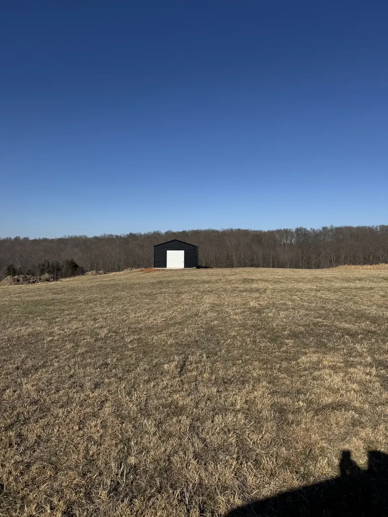 1968 Lafayette Road Red Boiling Springs TN 37150