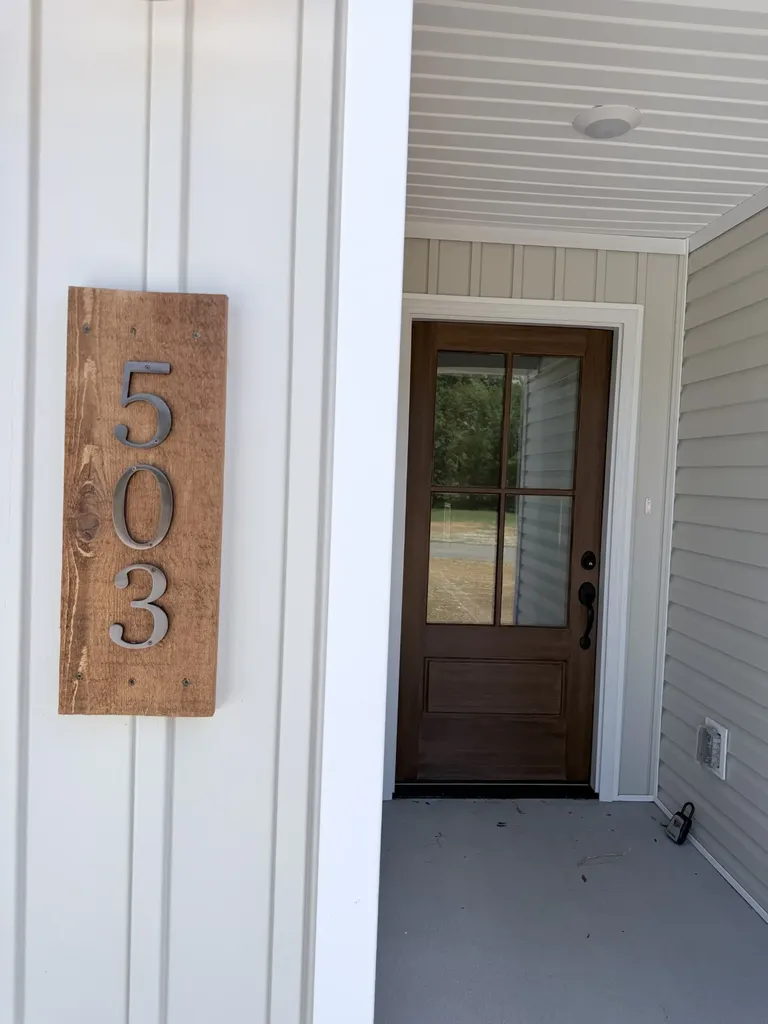 503 Mandalorian Way Dickson TN 37055