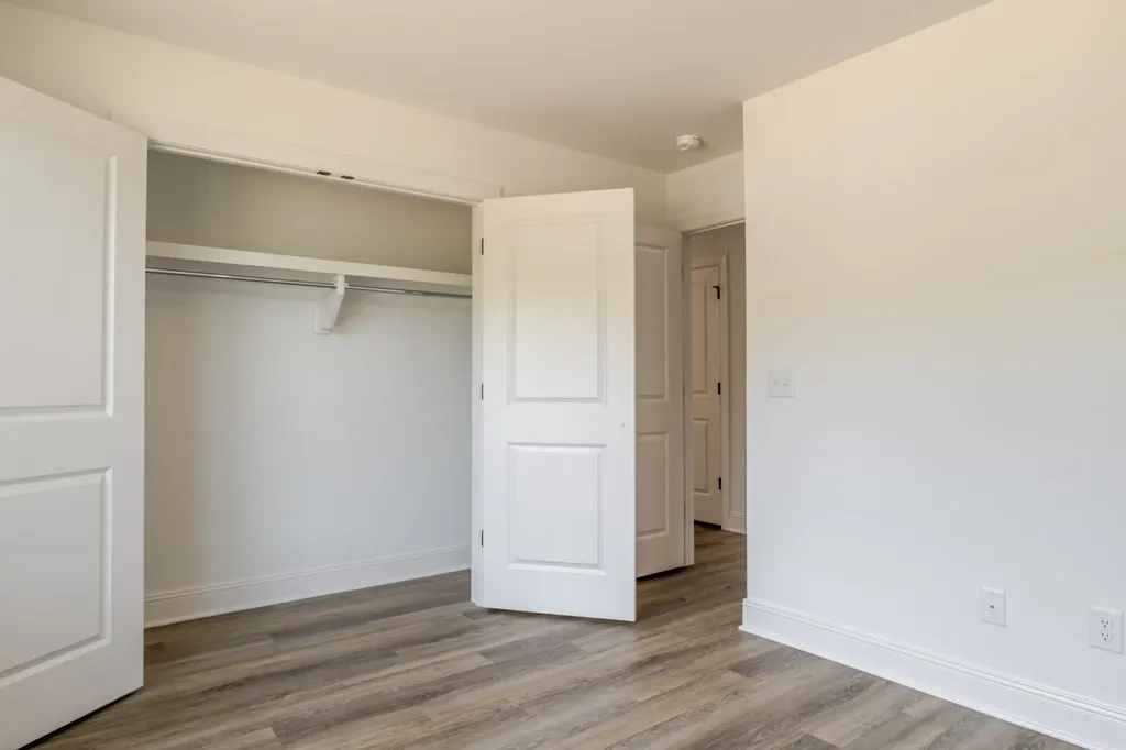 505 Mandalorian Way Dickson TN 37055