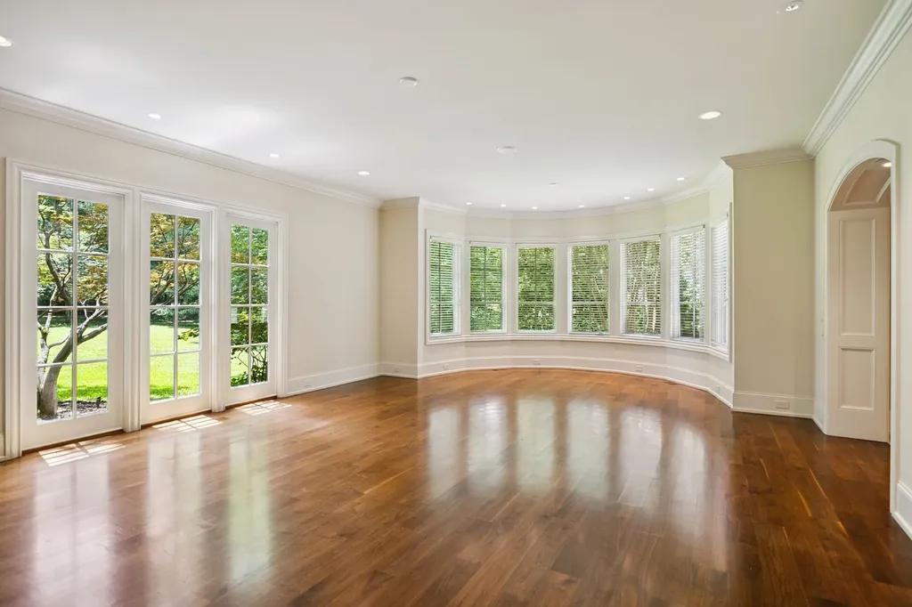 1011 Gateway Lane Nashville TN 37220