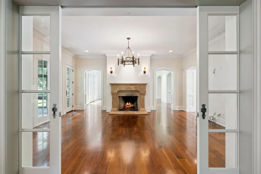 1011 Gateway Lane Nashville TN 37220