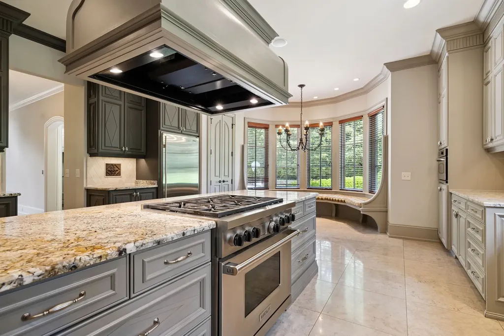 1011 Gateway Lane Nashville TN 37220