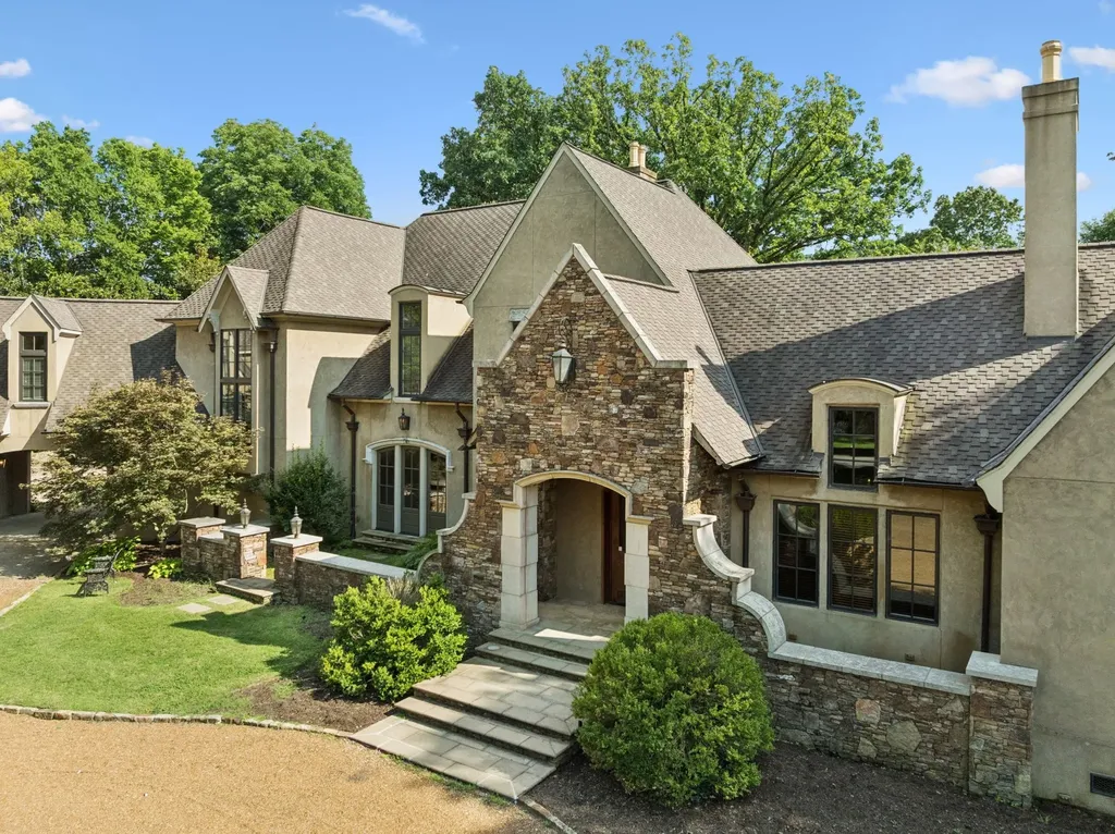 1011 Gateway Lane Nashville TN 37220