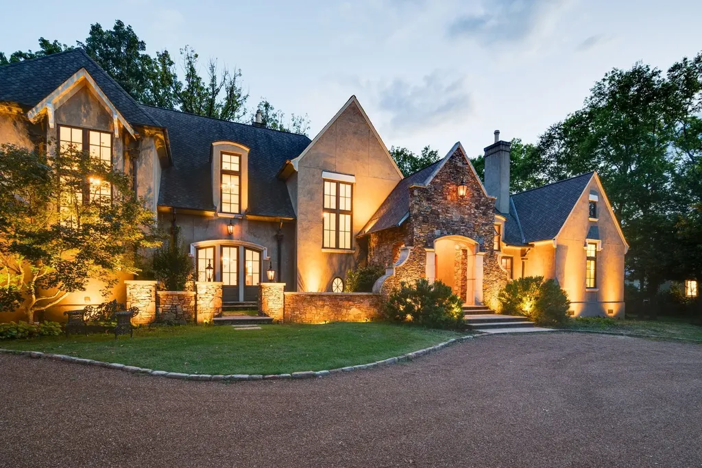 1011 Gateway Lane Nashville TN 37220