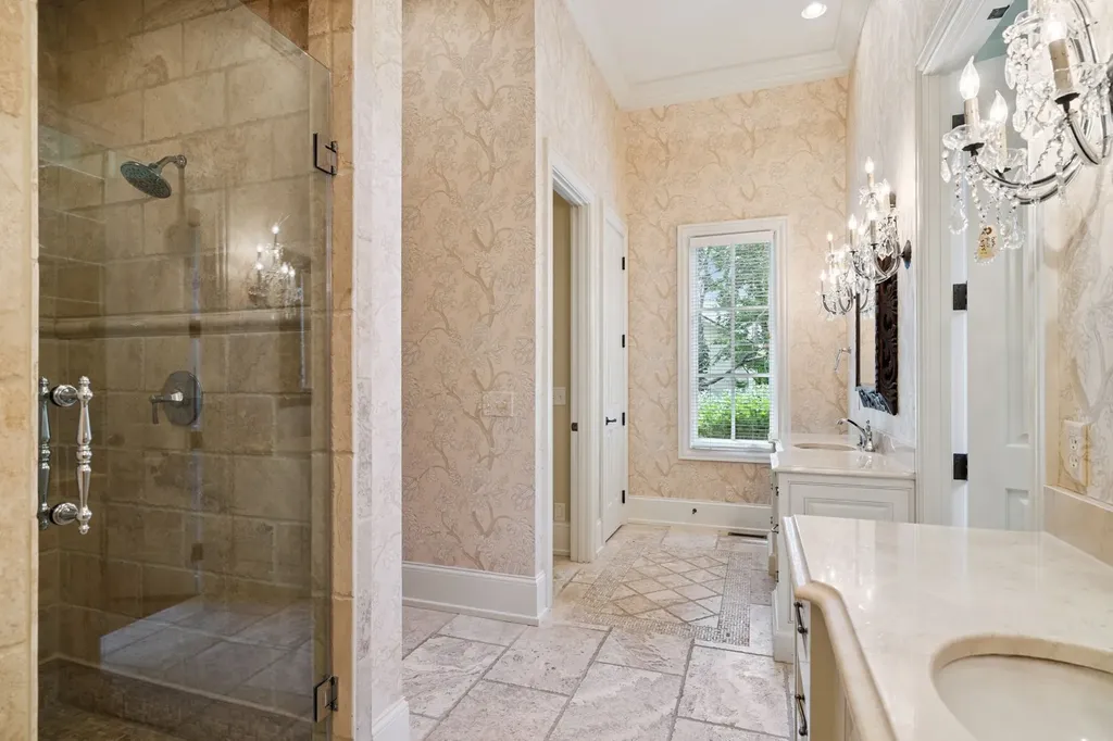 1011 Gateway Lane Nashville TN 37220