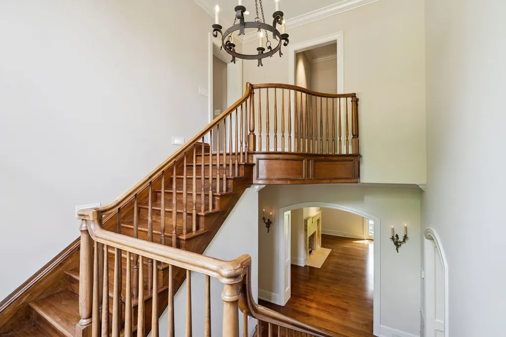 1011 Gateway Lane Nashville TN 37220