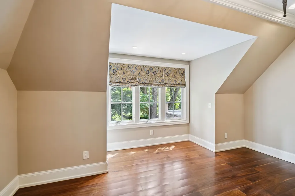 1011 Gateway Lane Nashville TN 37220