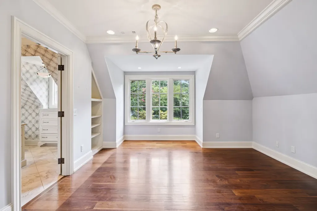 1011 Gateway Lane Nashville TN 37220
