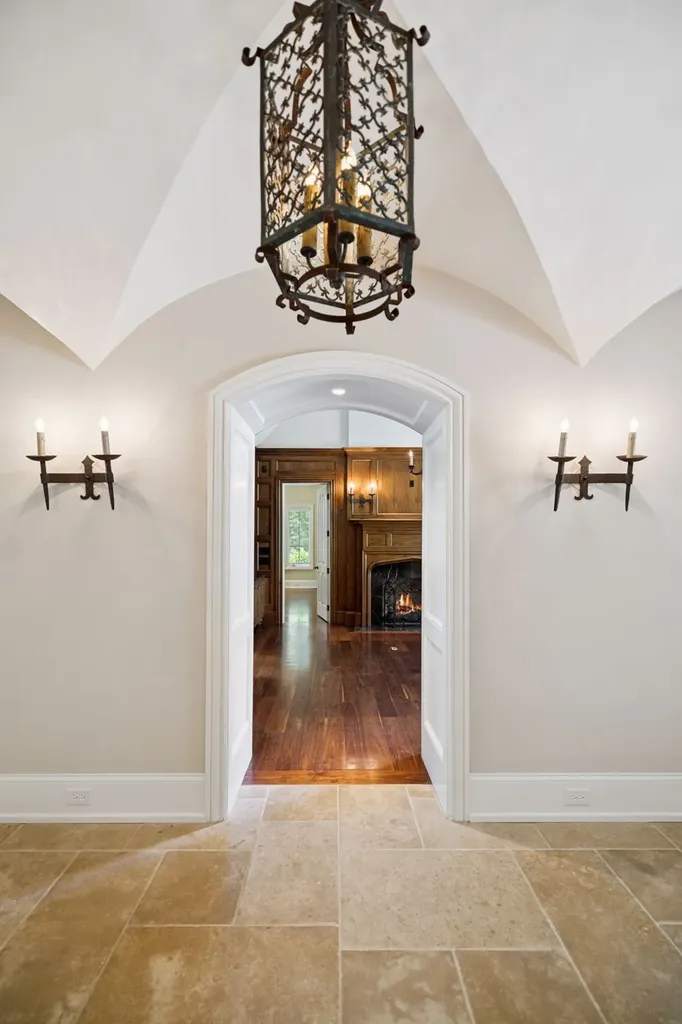 1011 Gateway Lane Nashville TN 37220