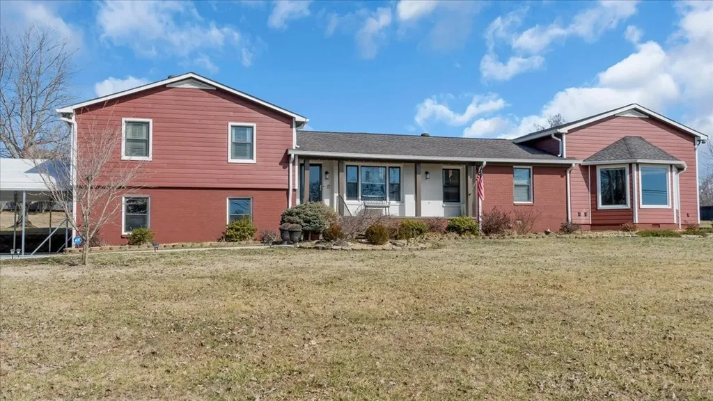 1119 Sparta Highway Smithville TN 37166