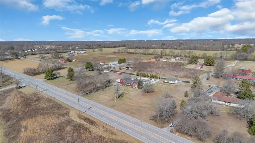 1119 Sparta Highway Smithville TN 37166