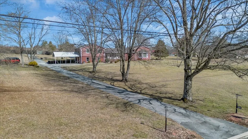1119 Sparta Highway Smithville TN 37166