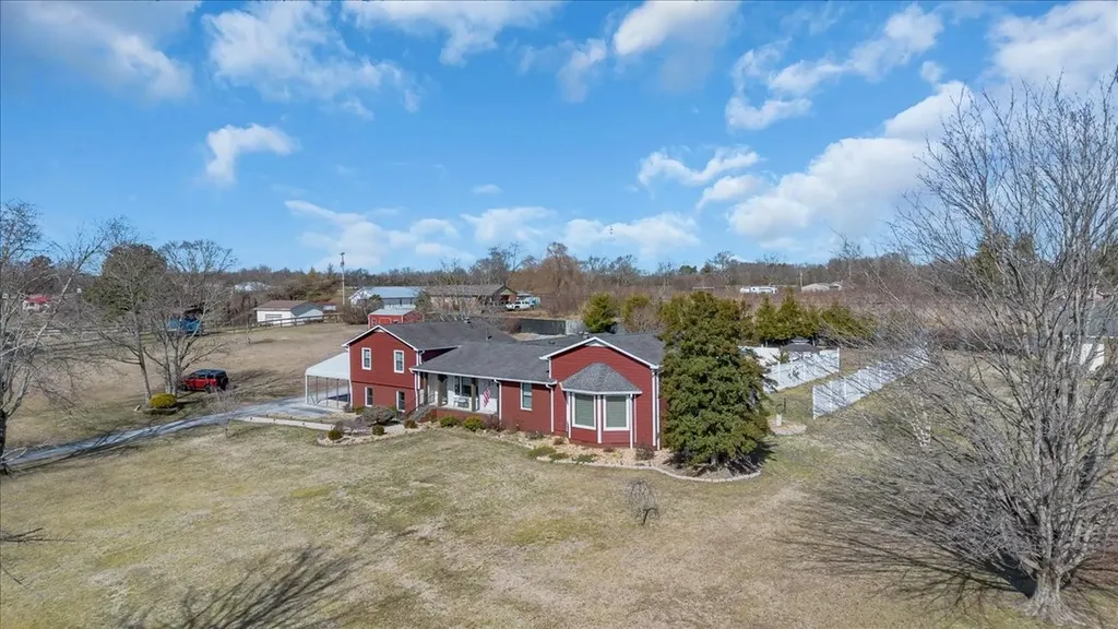 1119 Sparta Highway Smithville TN 37166